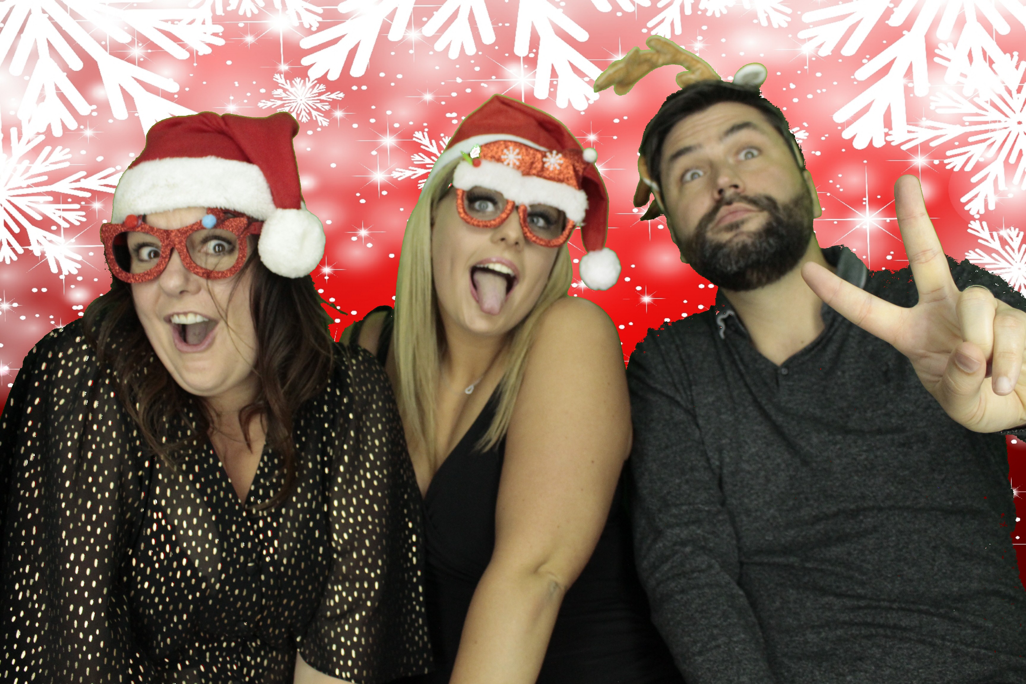 Ocean Network Express Christmas Party 2019 | View more photos from the event at gallery.myphotoboothexperience.co.uk/u/MyPhotoBoothExperienceLtd/Ocean-Network-Express-Christmas-Party-2019